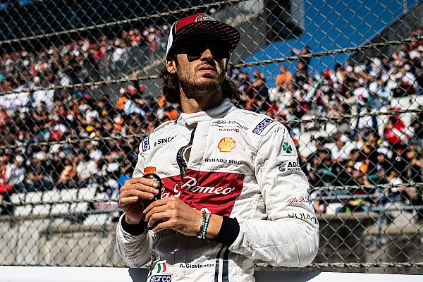 Giovinazzi: “Formula 1 koltuğu için savaşmak, alt serilerde yaşadıklarıma benziyor” Giovinazzi: “Formula 1 koltuğu için savaşmak, alt serilerde yaşadıklarıma benziyor”