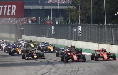 Hamilton: “Vettel startta beni sıkıştırarak risk aldı”