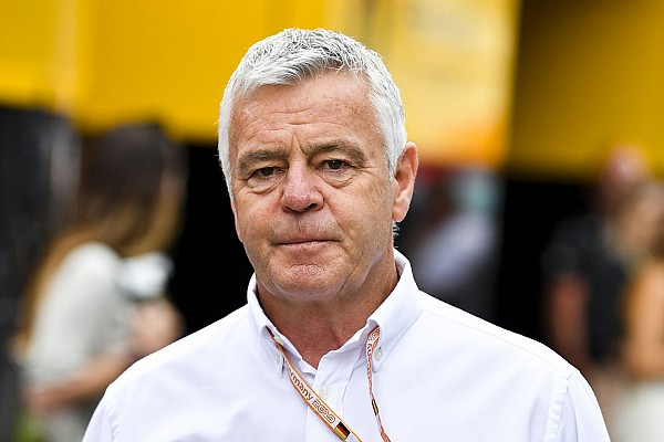 Amerika’da yarışçı hakem Warwick olacak