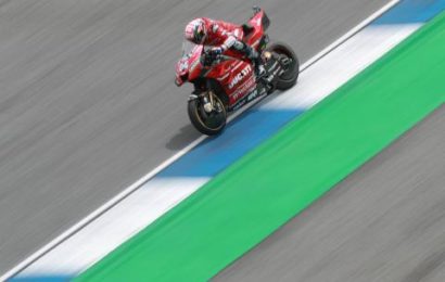 Dovizioso leaves it late to lead drying FP3