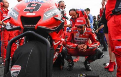 Petrucci battered, bruised but feeling better