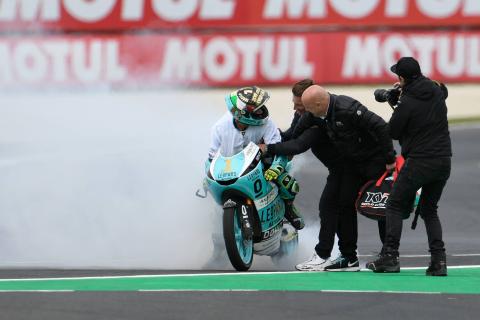 Moto3 Phillip Island: Victory sees Dalla Porta take title in style Moto3 Phillip Island: Victory sees Dalla Porta take title in style