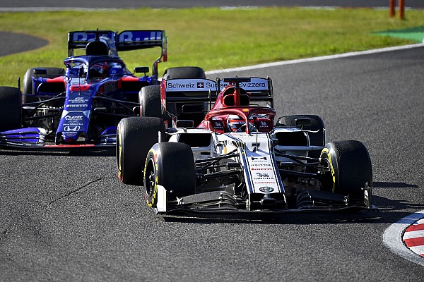 Raikkonen: “Meksika’da puan kazanma şansımız var” Raikkonen: “Meksika’da puan kazanma şansımız var”