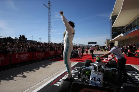 Hamilton excited about 'surreal' Rossi MotoGP, F1 swap
