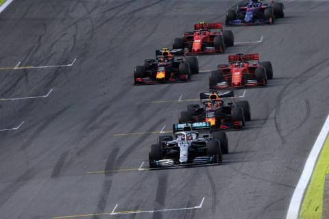 Lack of battery left Hamilton a “sitting duck” against Verstappen