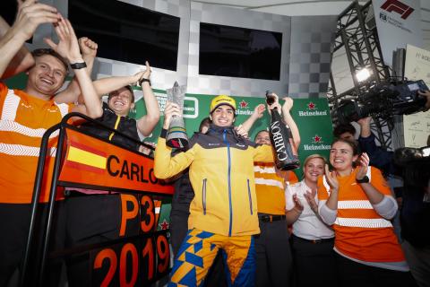 Sainz: My best-race ever led to ‘very special’ first F1 podium