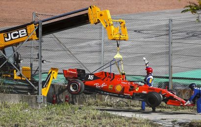 Vettel ve Leclerc, hakemler tarafından çağrıldı!