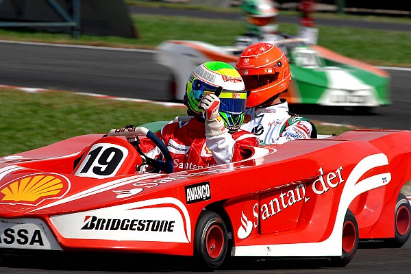 Tarihte bugün: Massa, 2009’daki kazadan sonra ilk kez pistte Tarihte bugün: Massa, 2009’daki kazadan sonra ilk kez pistte