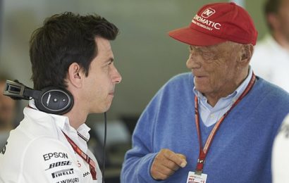 Wolff: Lauda, “yeri doldurulamaz bir kahraman”