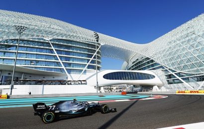 Abu Dhabi Yarış 1. antrenman: Bottas lider, Vettel kaza yaptı!