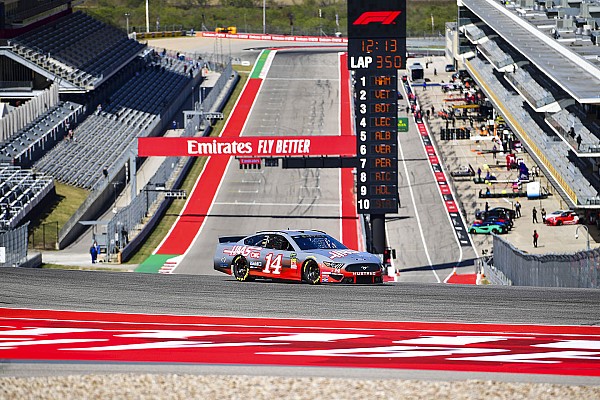 Stewart: “Formula 1 ve NASCAR’ın Teksas’ta aynı günde yapılması ahmakça” Stewart: “Formula 1 ve NASCAR’ın Teksas’ta aynı günde yapılması ahmakça”