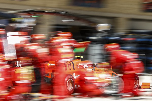 Leclerc: “Yarış tempomuz göründüğü kadar kötü değil” Leclerc: “Yarış tempomuz göründüğü kadar kötü değil”