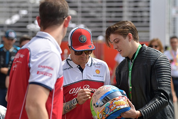 Raikkonen: “Mücadeleyi arttırdığı sürece araçların 10 saniye yavaş olması sorun değil”