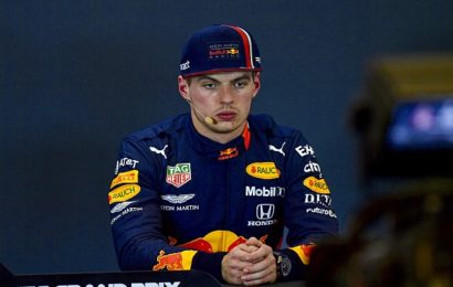 Leclerc, Verstappen’in “hile” yorumlarına sert çıktı