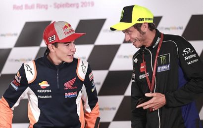 Rossi ve Marquez, Hamilton’ı tebrik etti