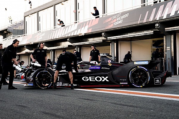 Formula E, 3. nesil araçlarda pit stop planlıyor Formula E, 3. nesil araçlarda pit stop planlıyor
