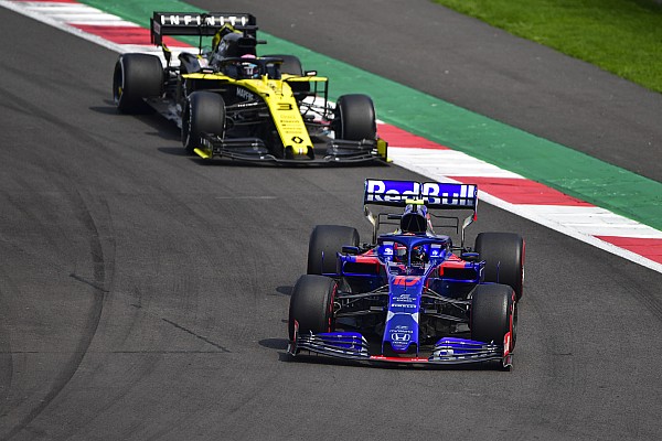 Ricciardo, Toro Rosso tehdidinin farkında