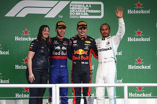 Red Bull: “Stratejistin podyumda olması, cesur kararı için bir ödüldü” Red Bull: “Stratejistin podyumda olması, cesur kararı için bir ödüldü”