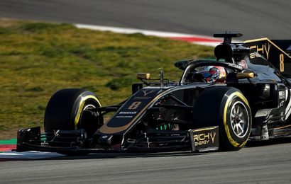 Grosjean Abu Dhabi’de kış testlerinden bir taban kullanacak Grosjean Abu Dhabi’de kış testlerinden bir taban kullanacak