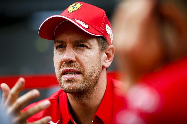 Vettel: “Son beş yılda Mercedes en iyi motora sahipti, şimdi biz öndeyiz” Vettel: “Son beş yılda Mercedes en iyi motora sahipti, şimdi biz öndeyiz”