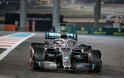 Hamilton cruises to lights-to-flag victory in Abu Dhabi