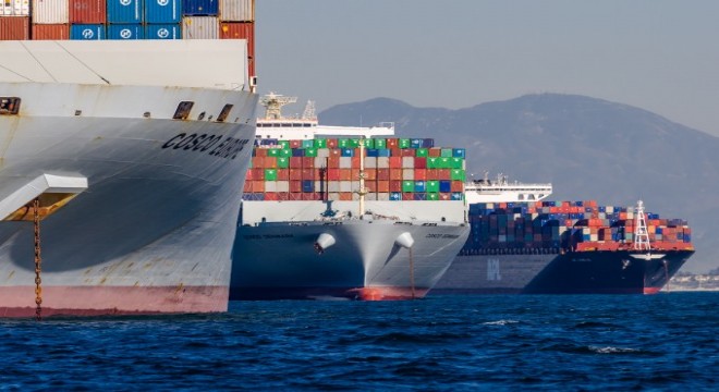 Mixed Fortunes for Box Ship Owners as the Year Ends and a Greener Era Looms