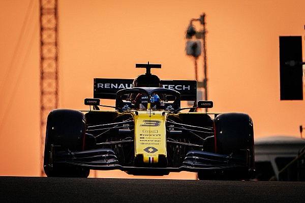 Hakkinen: “Ricciardo’yu yavaş bir takımda görmek sinir bozucu”