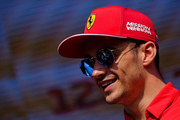 Ferrari, Leclerc’in paraşütle atlamasına kızmış