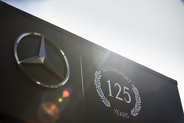 Hamilton: “Henüz Mercedes’le sözleşme görüşmesi yapmadım”