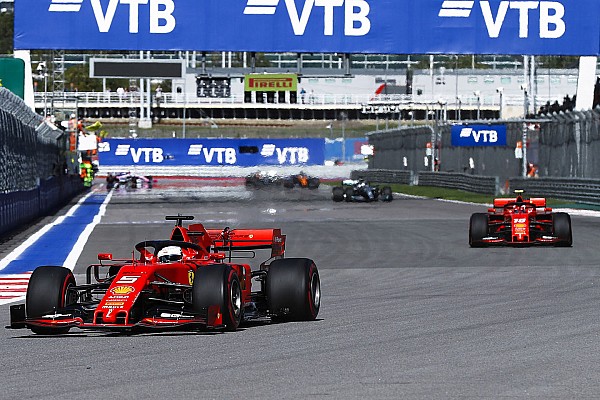 Leclerc: “Vettel hâlâ yarış temposunda daha güçlü”