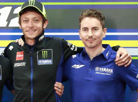 Rossi sees similarities in Lorenzo’s Yamaha return to his own comeback