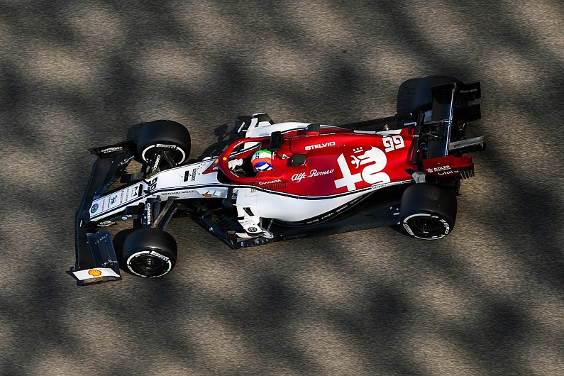 Alfa Romeo, 2020 Formula 1 aracını ilk kez çalıştırdı