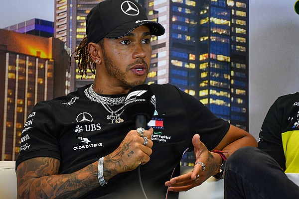 Hamilton’dan Ferrari yanıtı: “F1 herkes için eşit olmalı”