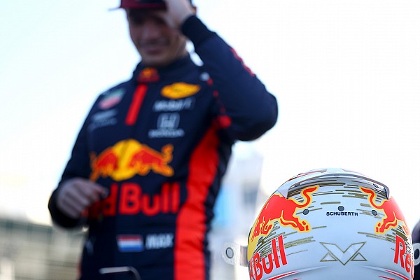 Verstappen: “Sezon boyunca çok fazla kask değiştirmeyeceğim”