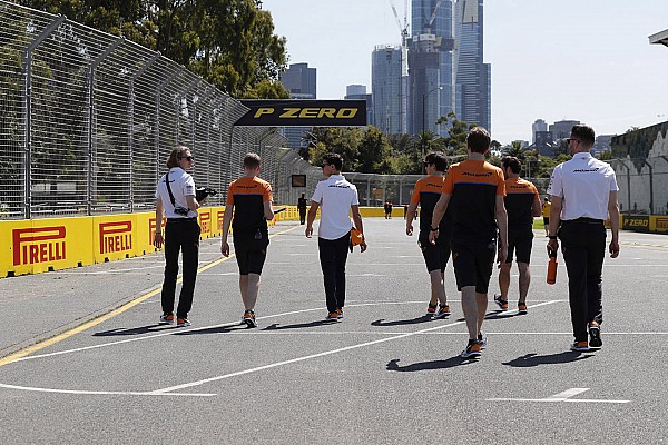 McLaren Formula 1 personeli nihayet evlerine döndü