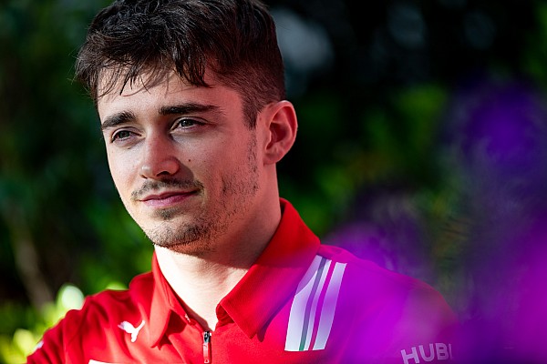Leclerc: “Sanal yarış için günde en az beş saat antrenman yaptım!”