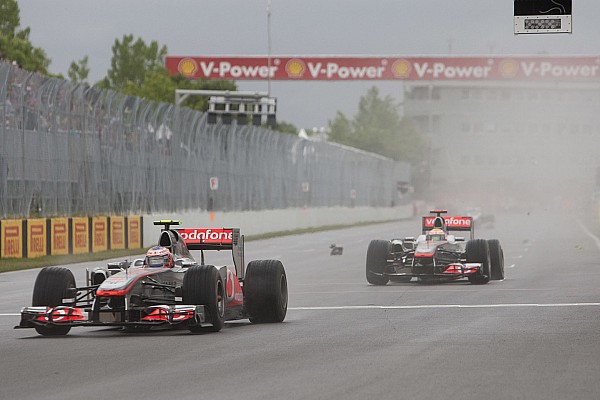 Ricciardo: “Button’ın 2011’de Hamilton’ı yenmesi hafife alınıyor”