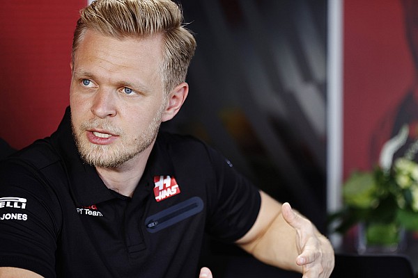 Magnussen, Haas’ta kalmak istiyor