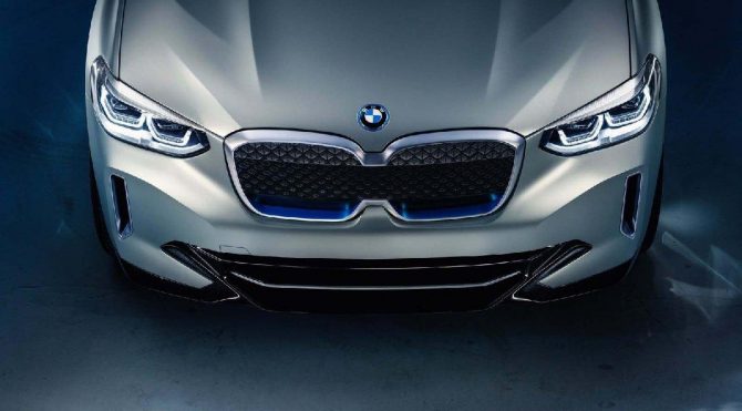 BMW elektrikli SUV modelinin üretimine yazın başlayacak!
