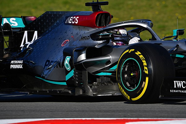 Hamilton: “Mercedes’in iyi bir başlangıca ihtiyacı var”