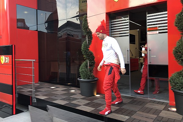 Doornbos: “Vettel, Ferrari’de artık acı çekiyordu”