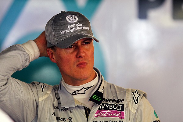 Guardian gazetesine göre Schumacher ameliyat olmayacak