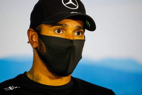 F1 champion Hamilton clarifies controversial coronavirus anti-vax post