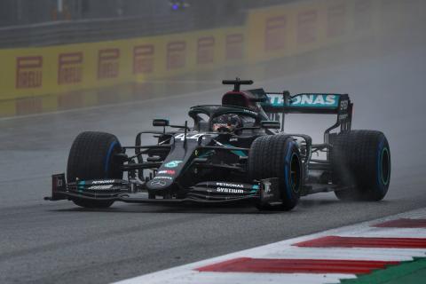 Hamilton beats Verstappen to pole for F1 Styrian GP by 1.2s