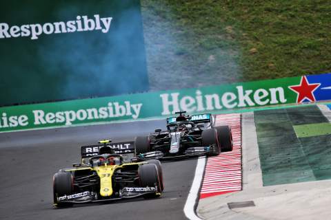 Mercedes yet to understand ‘smoking’ F1 engine