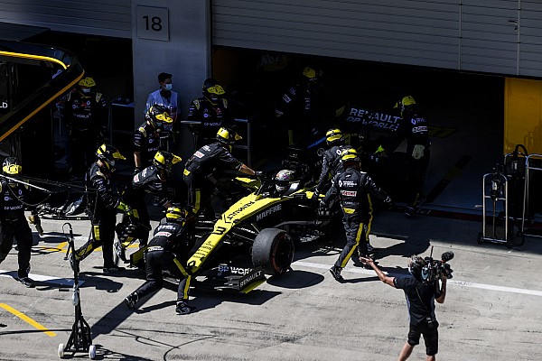 Ricciardo: “Motoru korumak için yarışı bırakmak zorundaydık”