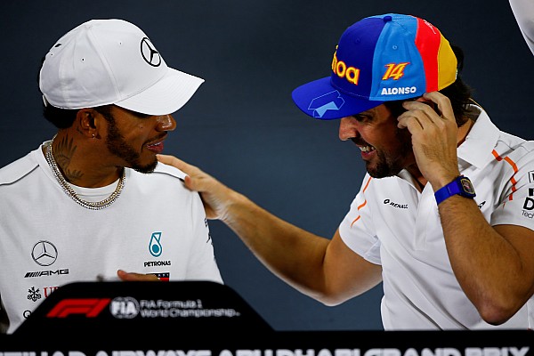 Hamilton: “Alonso, Formula 1’e dönüşünde çok formda olacak”