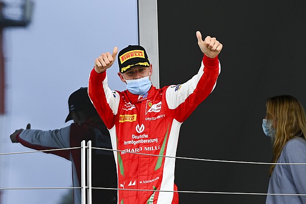 Ferrari, ilk yarışların ardından Mick Schumacher’in gelişiminden çok memnun