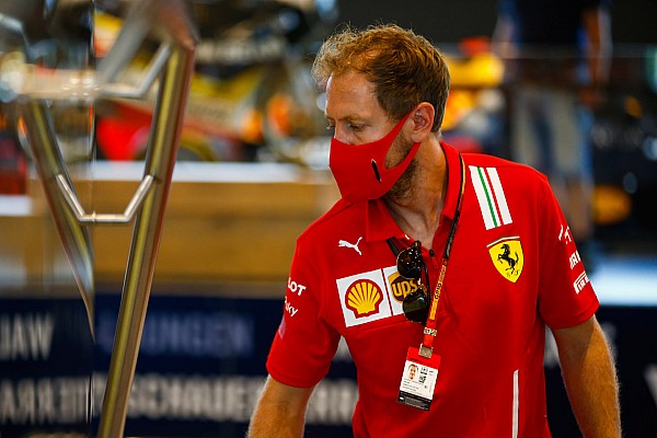 Vettel, sene ortasında Ferrari’den ayrılmayı reddetti