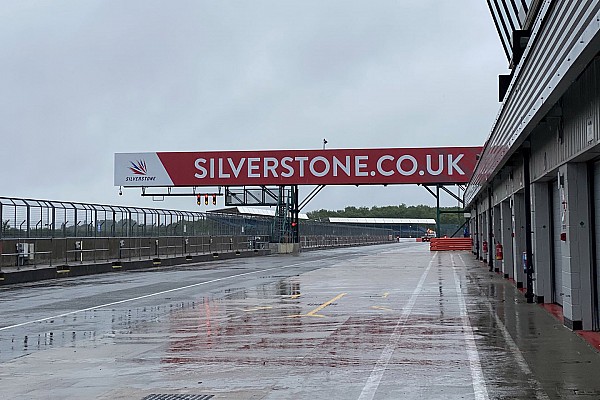 Silverstone üçüncü bir Formula 1 yarışına ev sahipliği yapabilir, Malezya takvime dönebilir!